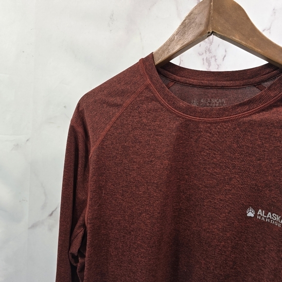 Duluth Alaskan Hardgear Shirt Mens Medium Dark Red Long Sleeve Tun Dry Tee - Picture 2 of 10